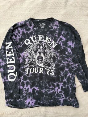 Queen Tour ’75 Official Merch Tie-Dye Long Sleeve T-Shirt